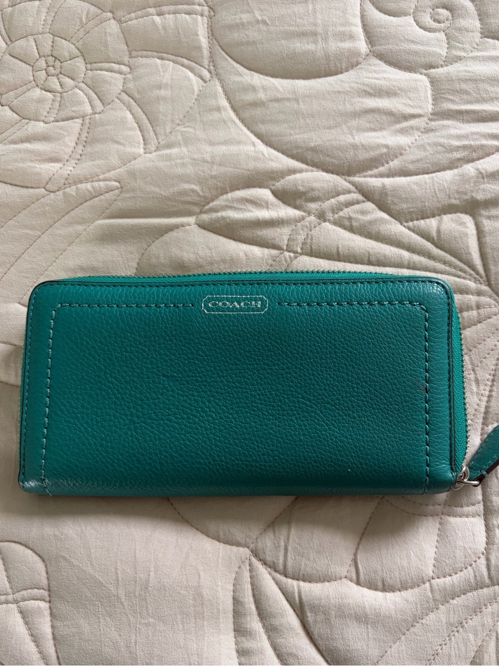 Coach Teal Zip-Around Leather Card Holder
